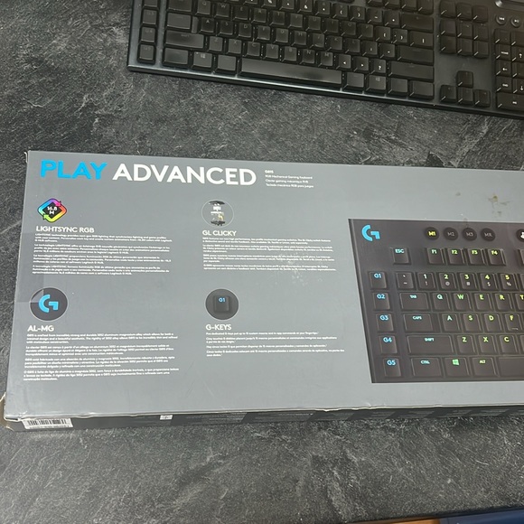Logitech Mechanical Gaming Keyboard G815 - Picture 8 of 8